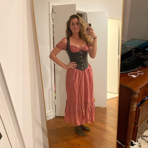 Mauve Peasant Dress - Picture 7 of 8